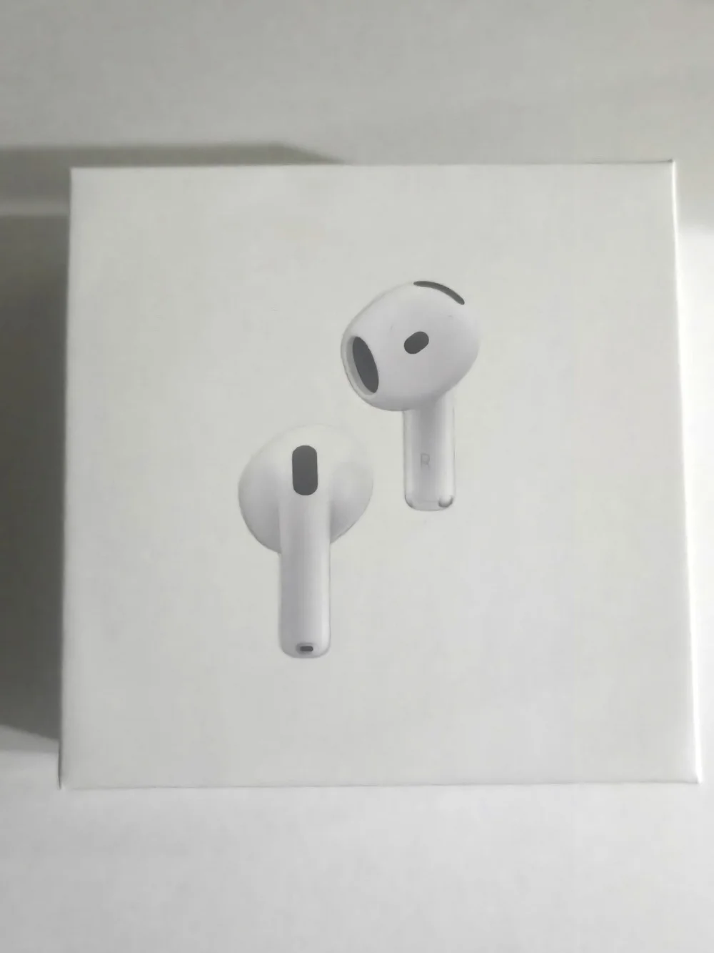 Apple White Wireless Airpods 4 Generatiom